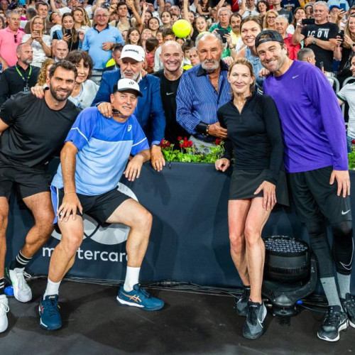 Banca Transilvania continuă parteneriatul cu Simona Halep