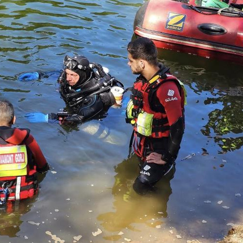 Tânăr de 18 ani, resuscitat după ce a fost găsit în stop respirator în Tarnița