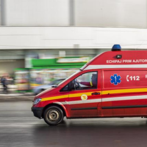 Accident rutier cu un autocar plin cu elevi la Turda