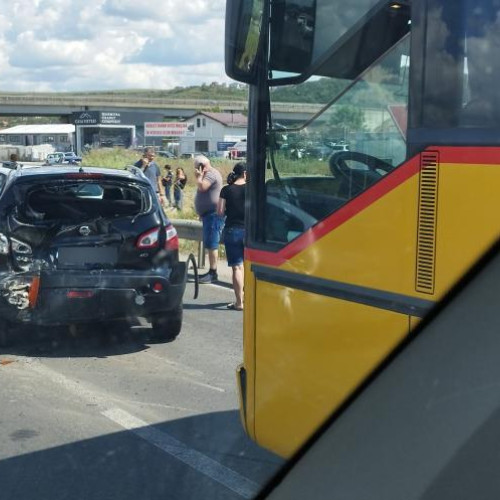 Accident rutier pe strada Traian Vuia