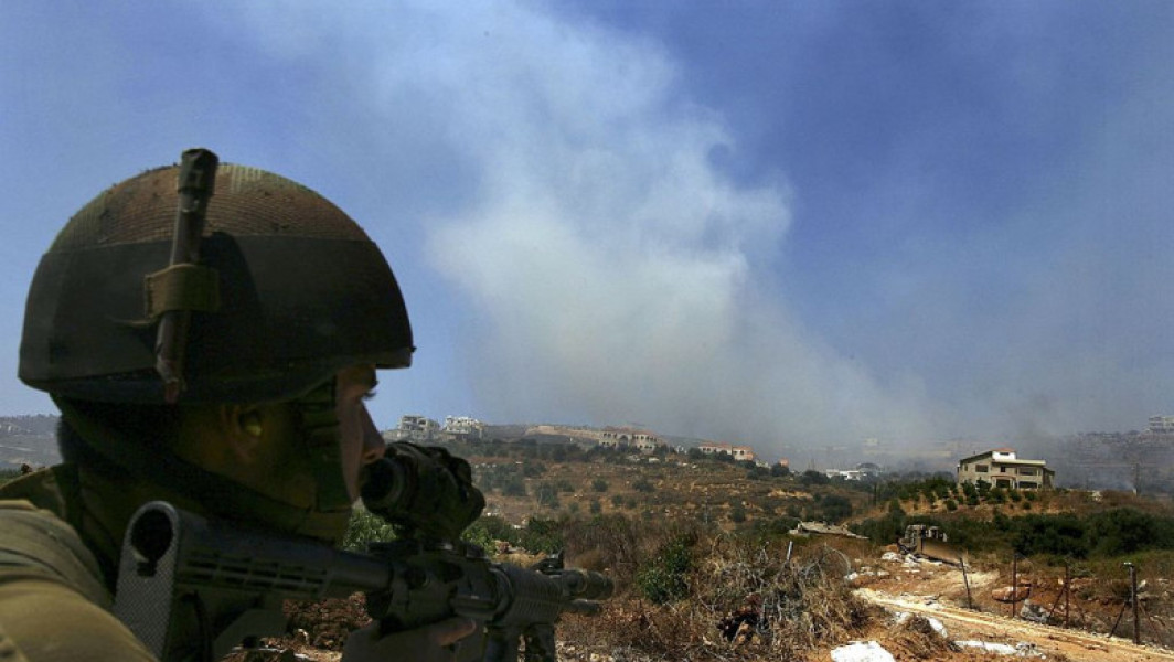 Hezbollah lansează zeci de rachete asupra nordului Israelului