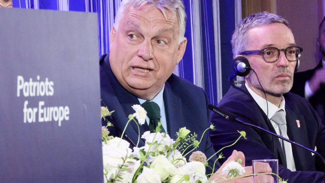 Extrema dreaptă din Austria colaborează cu Viktor Orban, stârnind îngrijorări la Bruxelles