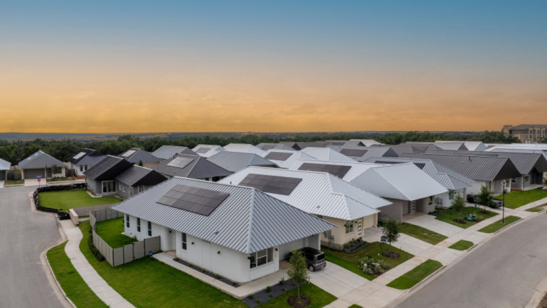 Imprimanta robotica de la ICON finalizează construcția a 100 de case 3D în Wolf Ranch, Texas