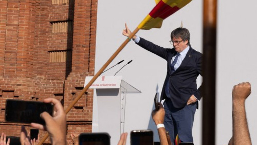 Carles Puigdemont revine la Barcelona după șapte ani de exil