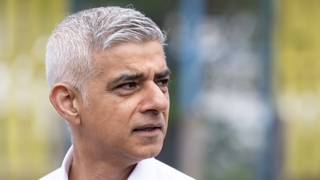 Primarul Londrei, Sadiq Khan, își exprimă temerile privind siguranța personală după revoltele recente