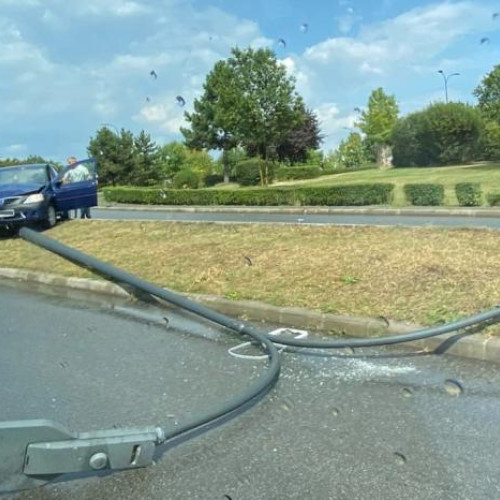 Accident rutier la iesirea de la Cora spre Floresti