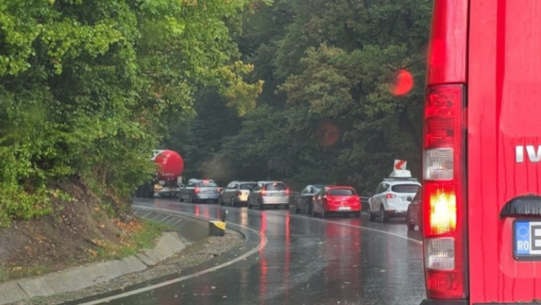 Accident tragic pe DN 13: O tânără polițistă a murit într-o coliziune