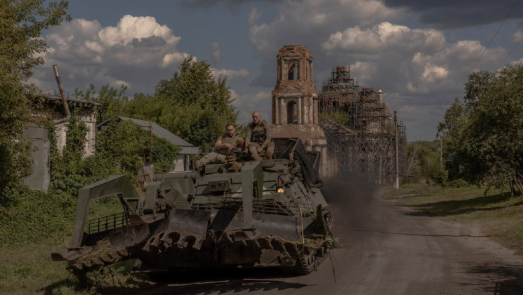 Ucraina își intensifică operațiunile în regiunea Kursk pentru a slăbi logisticile armatei ruse