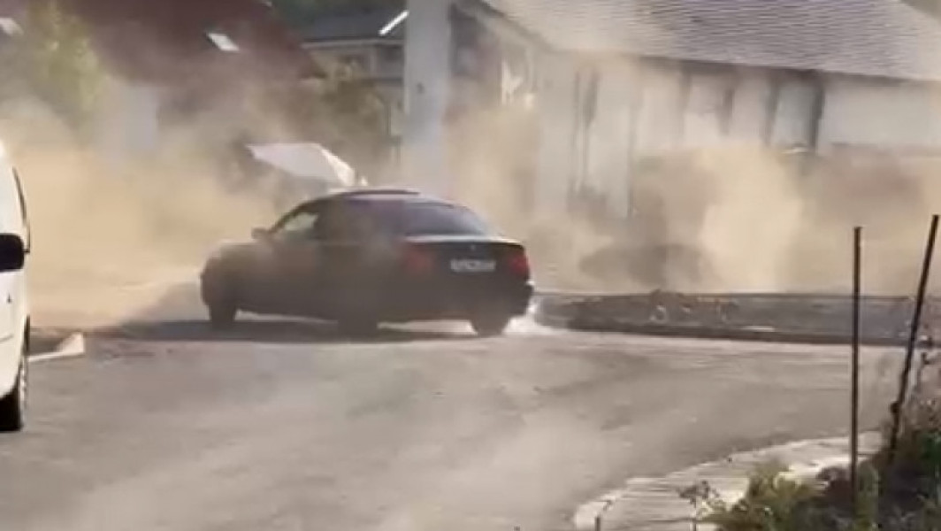 Sofer amendat pentru drifturi intr-un sens giratoriu din Cluj