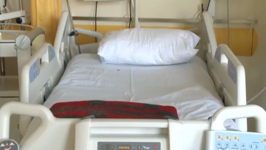 Jefuiti în timp ce erau în sala de operație la un spital din Iași