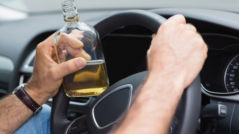 Sondaj: Peste 17% dintre șoferii români admit că au condus sub influența alcoolului