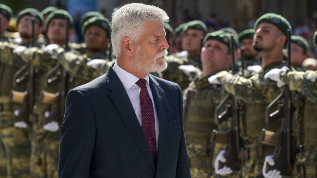 Aderarea Ucrainei la NATO nu trebuie să depindă de controlul teritoriului total