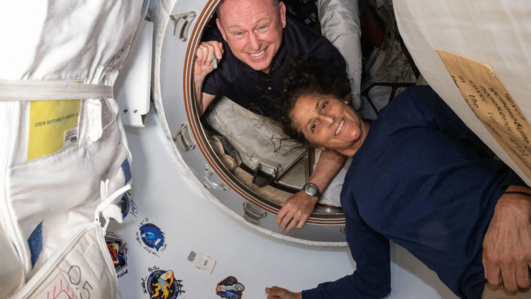 NASA încredințează recuperarea a doi astronauți companiei SpaceX