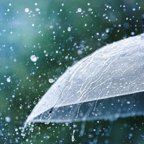 Canicula se intensifică în România, cu temperaturi extreme în mai bine de jumătate de țară