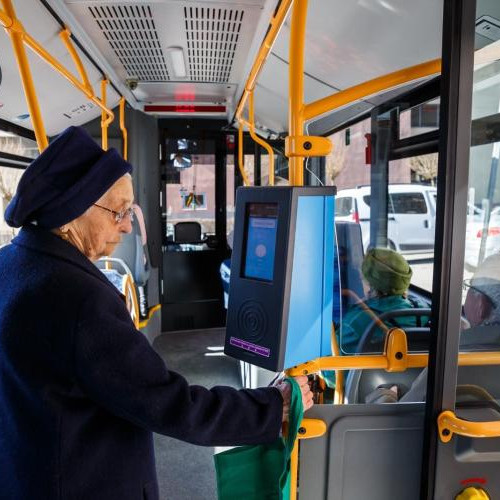 Situația locurilor destinate călătorilor vulnerabili în autobuzele din Cluj-Napoca