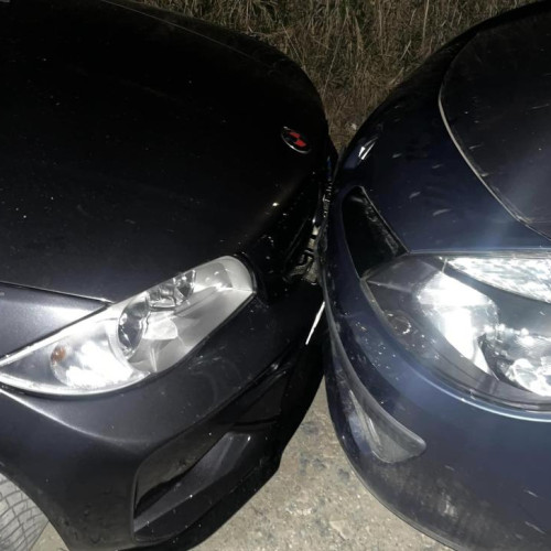 Incident nefericit pentru o clujeancă: BMW-ul său lovit de un Renault