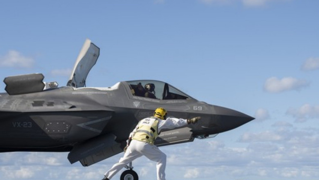 Programul F-35 al Regatului Unit în pericol din cauza deficitului bugetar