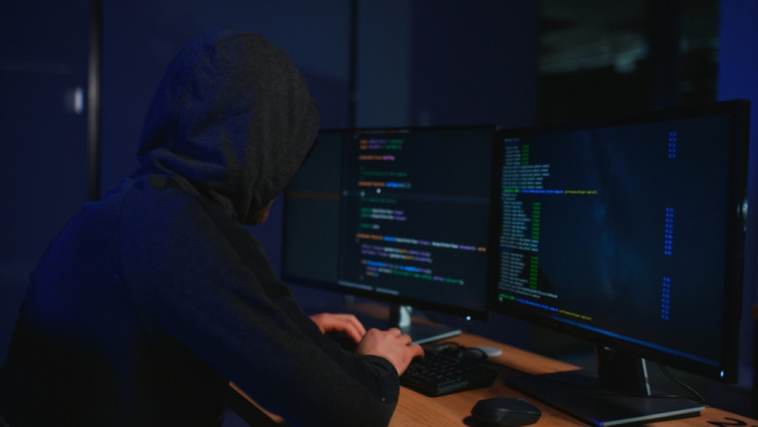 Hackeri susținuți de China atacă furnizorii americani de internet