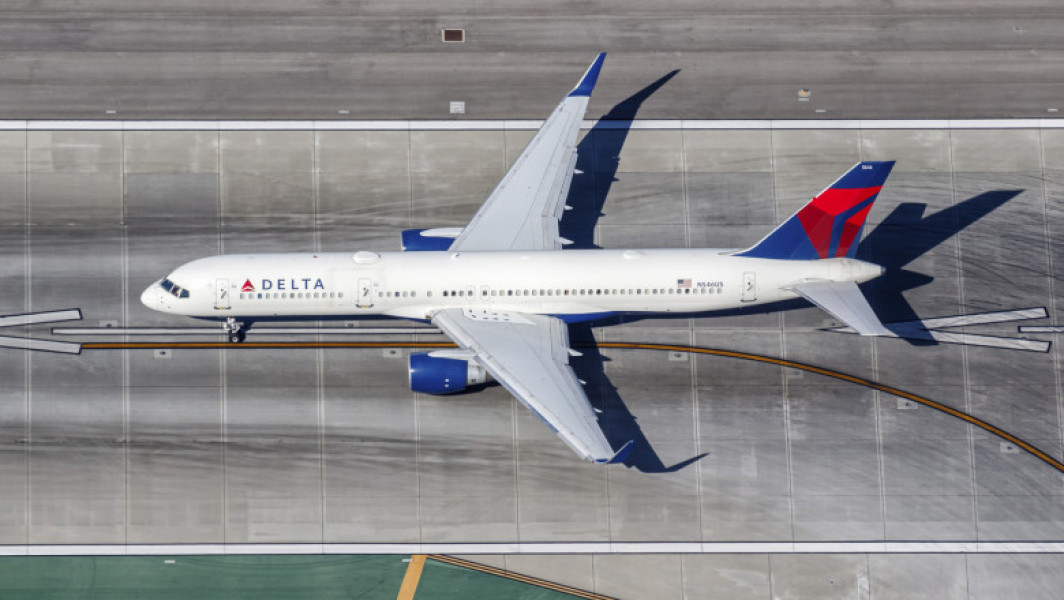 Doi angajați ai companiei Delta au murit într-un accident tragic pe aeroportul din Atlanta