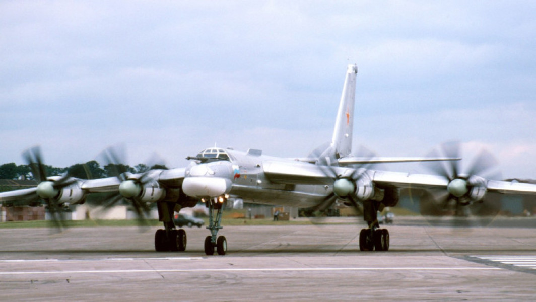 Rusia a lansat un atac masiv asupra Ucrainei, implicând bombardiere strategice