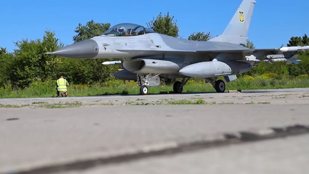 Un avion F-16 ucrainean s-a prăbușit