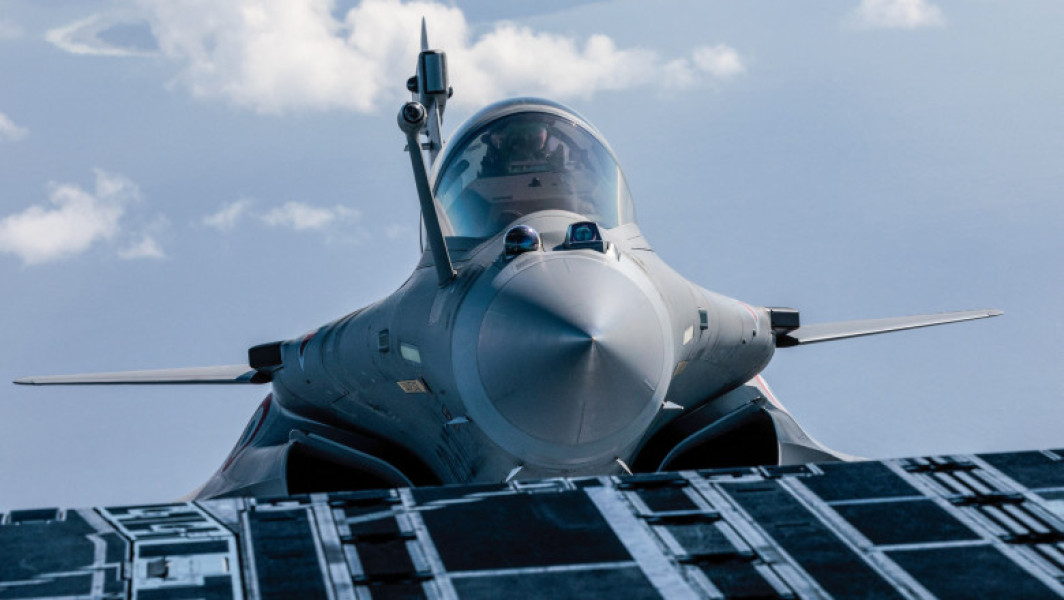 Serbia achiziționează 12 avioane de luptă Rafale într-un contract cu Dassault Aviation