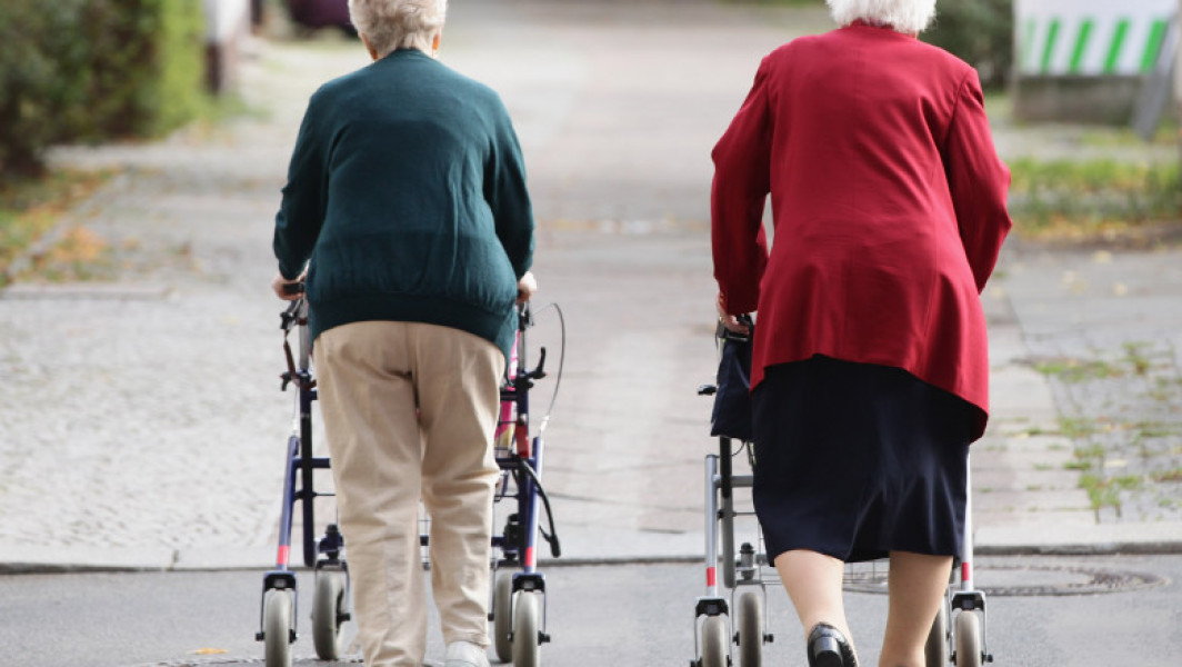 Creșterea populației în România ajunge la 19,06 milioane, dar îmbătrânirea demografică se accentuează