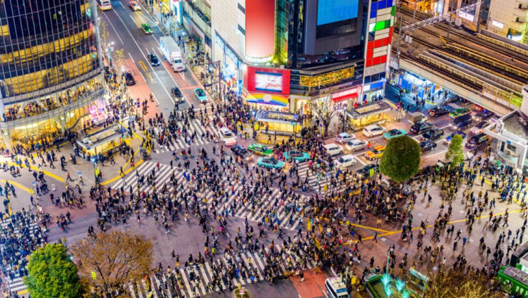 O adolescentă sinucigașă din Yokohama provoacă moartea unei femei