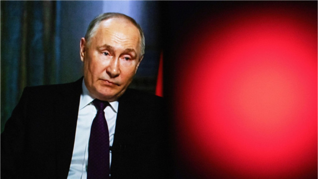 Putin acuză Occidentul de persecuție a jurnaliștilor ruși