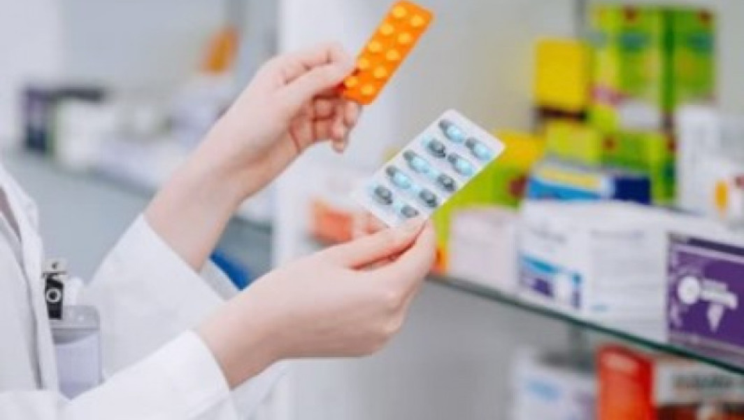 Prima farmacie clinică din România s-a deschis în București