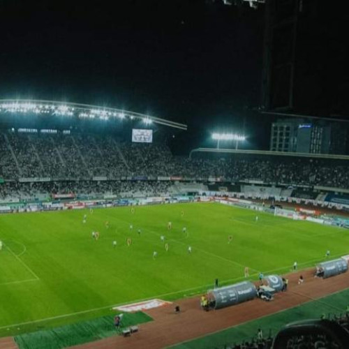 Meciul U Cluj - Dinamo, urmărit de peste 18.000 de spectatori