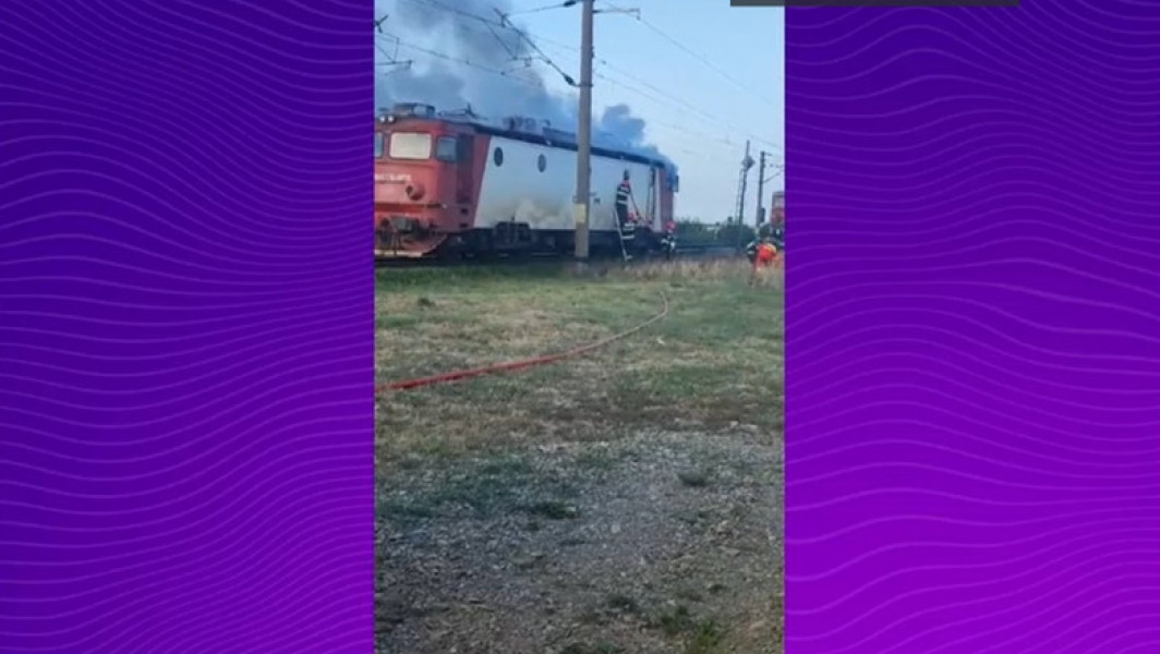 Incendiu la locomotiva unui tren de călători în halta Tomsani, fără victime