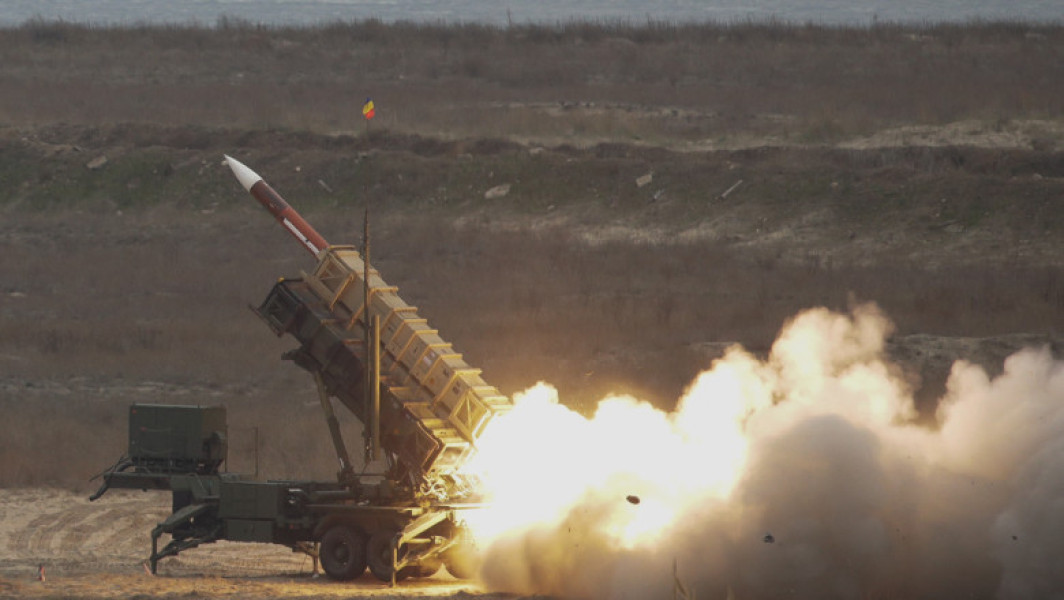 România va dona un sistem de rachete Patriot Ucrainei