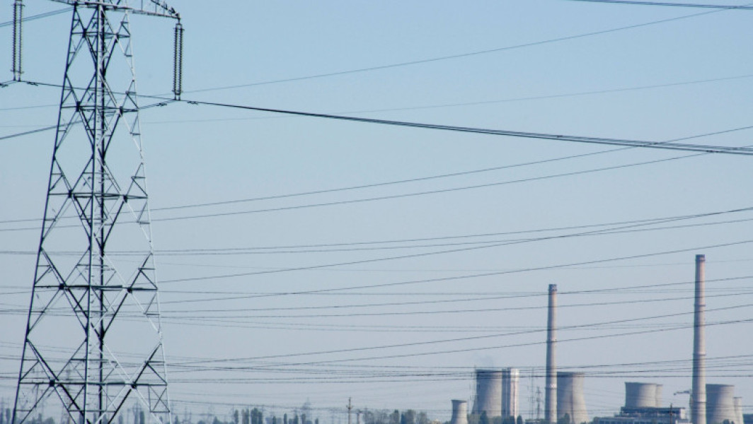 Prețurile la energie electrica și gaze rămân plafonate până în martie 2024