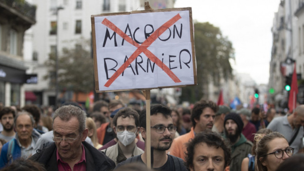 Proteste masive în Franța împotriva numirii lui Michel Barnier ca prim-ministru