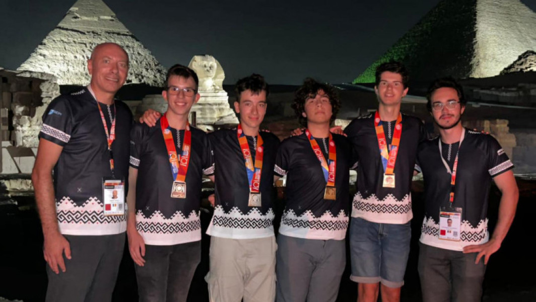 România câștigă patru medalii la Olimpiada Internațională de Informatică din Egipt