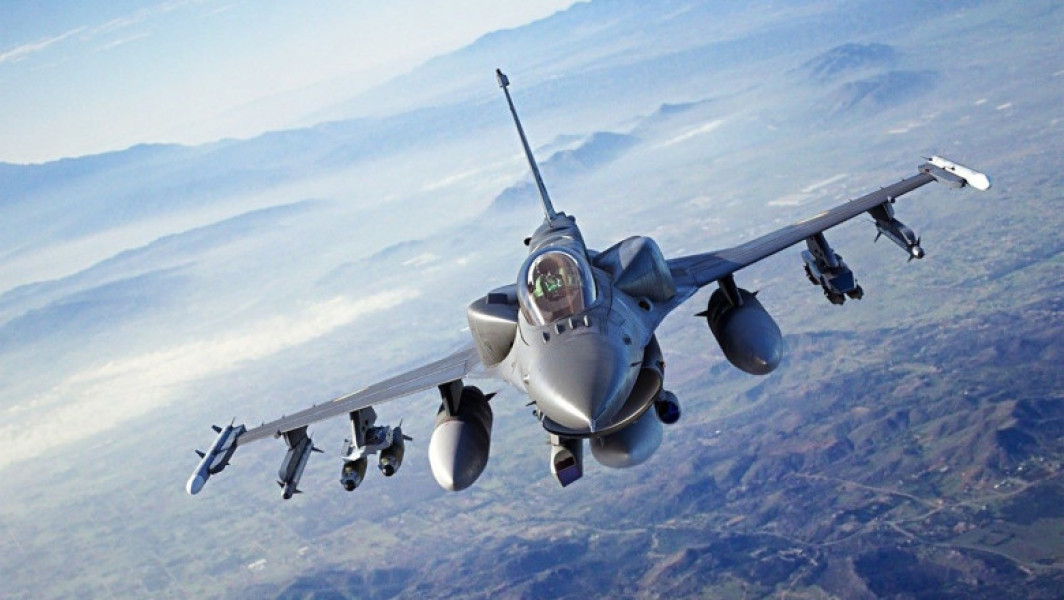 NATO condamnă încălcarea spațiului aerian românesc de către Rusia