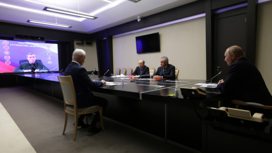Situația din Donetk: Ofensiva rusă și problemele armatei ucrainene