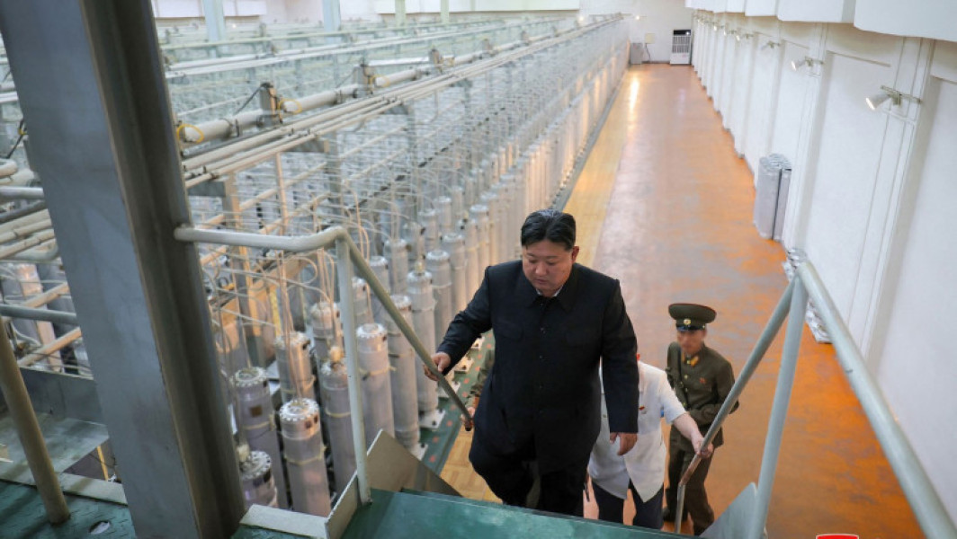 Coreea de Nord dezvăluie centrala de îmbogățire a uraniului și solicită creșterea arsenalului nuclear