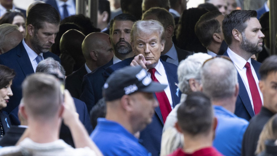 Donald Trump răspândește dezinformări în timpul dezbaterilor prezidențiale
