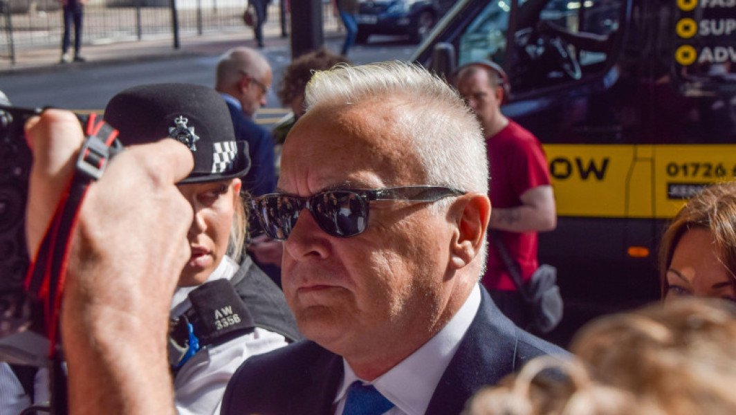 Huw Edwards, prezentator BBC, condamnat la șase luni de închisoare cu suspendare pentru imagini indecente cu copii