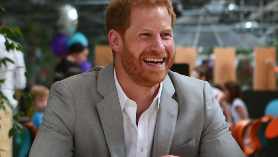 Familie regală britanică îi urează „La mulți ani” prințului Harry