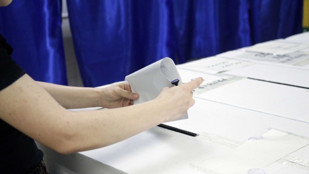 Mircea Geoana conduce în intențiile de vot pentru alegerile prezidențiale