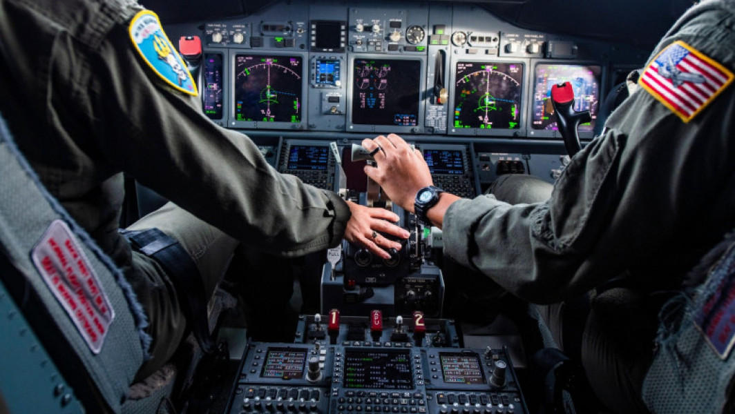 Pentagonul investește 1,2 miliarde de dolari pentru întreținerea aeronavelor P-8A Poseidon