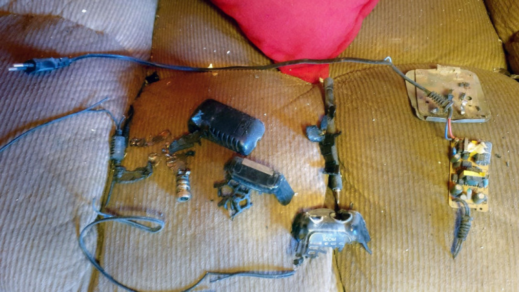 Explozia stațiilor walkie-talkie ale Hezbollah, cauzată de un compus exploziv