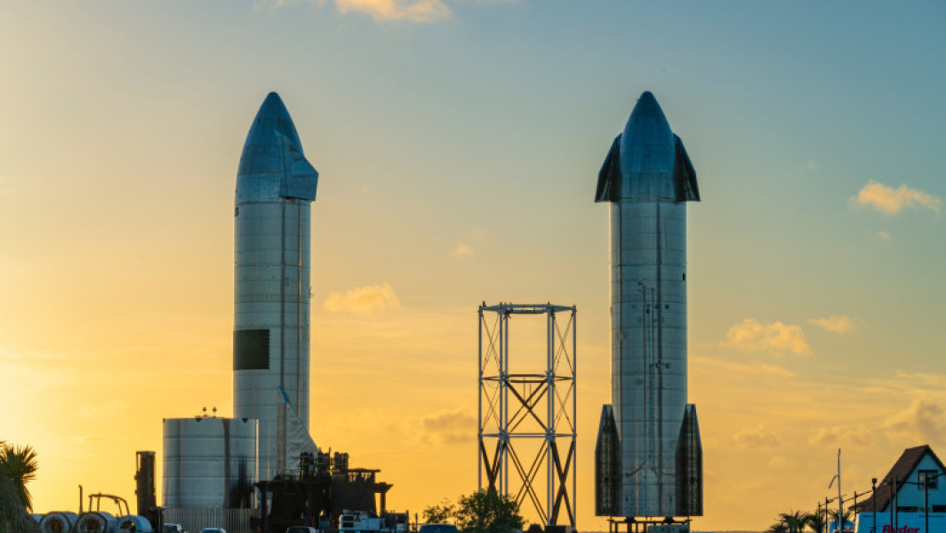 SpaceX plănuiește cinci misiuni fără echipaj către Marte în următorii doi ani