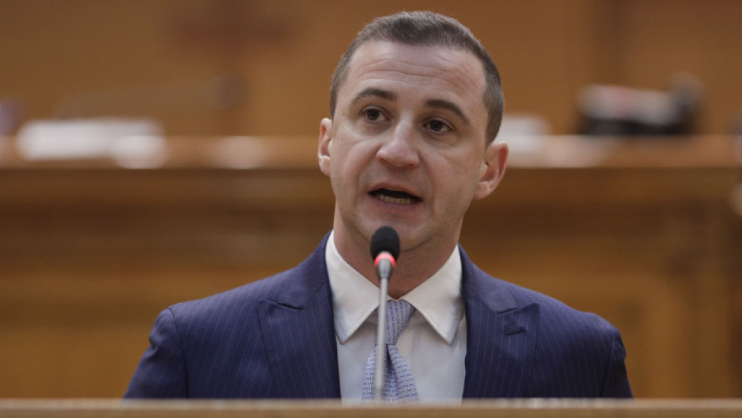 Alfred Simonis: Nu există acorduri între Ciolacu și Ciucă pentru susținerea lui Iohannis