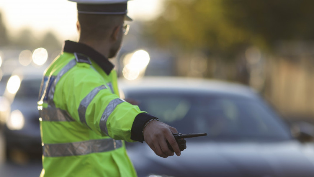 Instructor auto din Târgu Mureș condamnat după un accident și agresiune asupra unui polițist