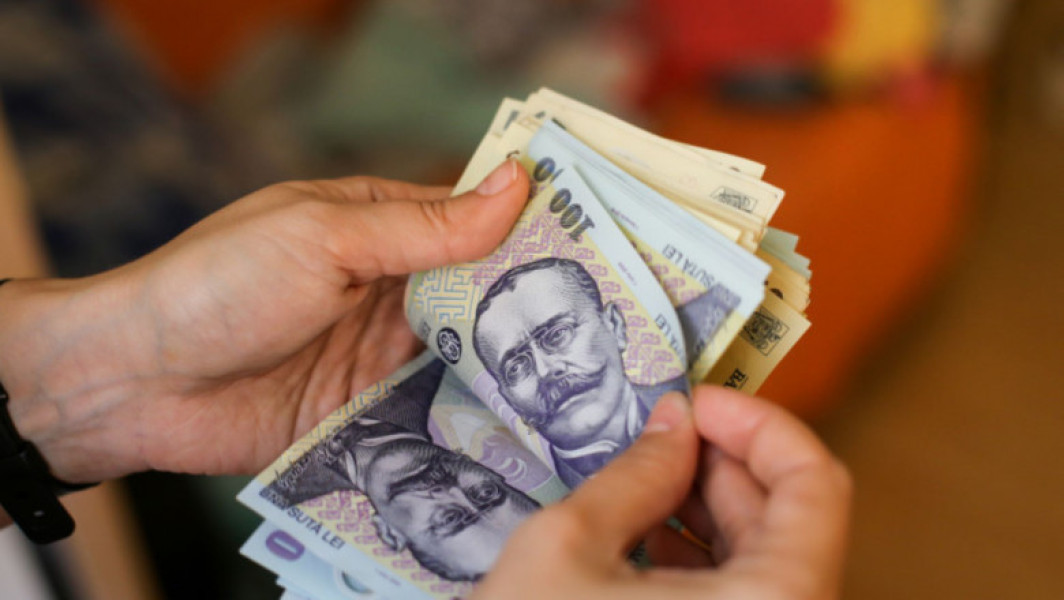 Consiliul Local Buhusi a decis o majorare de 10% a salariilor funcționarilor publici