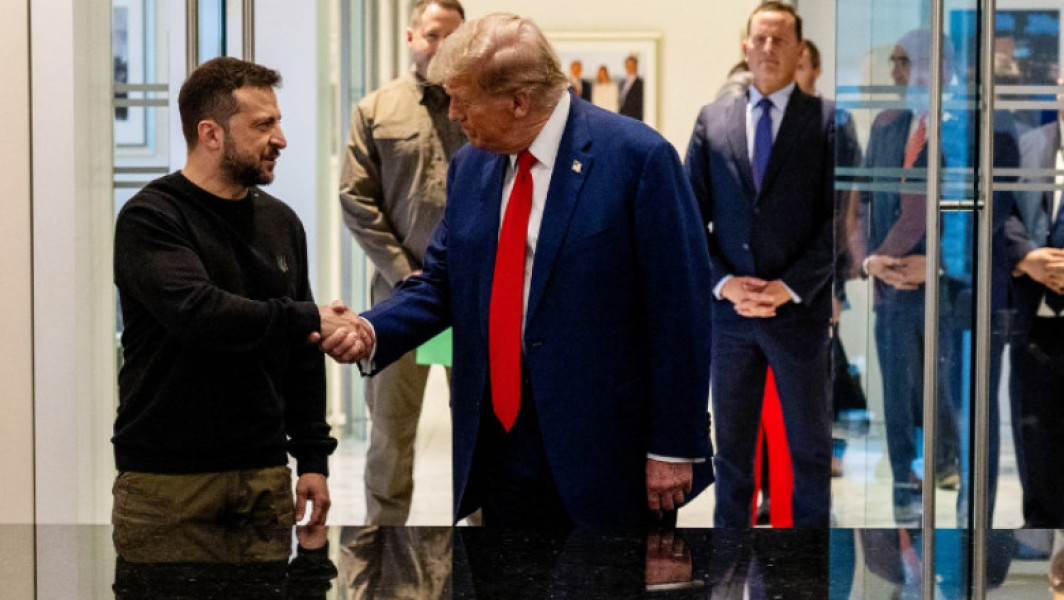 Trump și Zelenski s-au întâlnit, în sfârșit. Fostul președinte american a declarat că dorește „o înțelegere corectă pentru toată lumea”